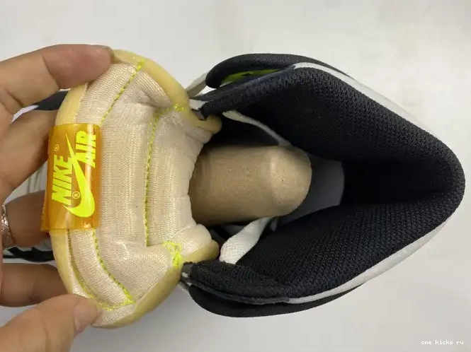 Chep Onekick HIGH GOLD' 555088-118 1 AIR JORDAN 'VOLT OG RETRO 0407